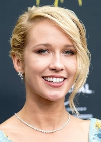 Anna Camp