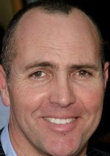 Arnold Vosloo