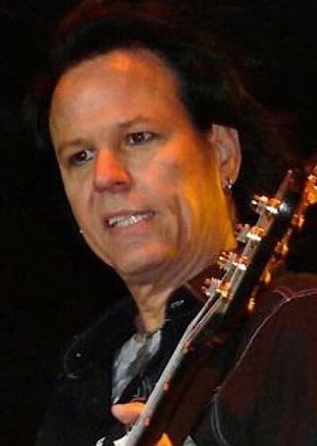 Bobby Dall