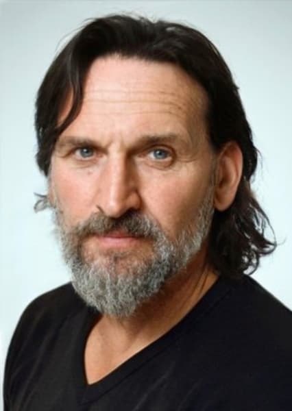 Christopher Eccleston