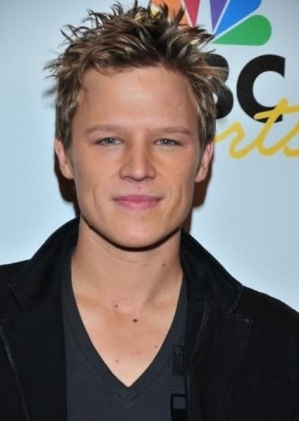 Christopher Egan