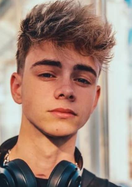 Corbyn Besson