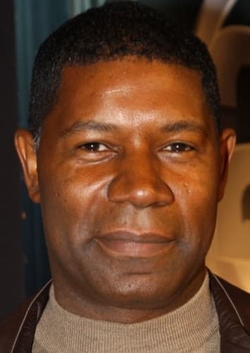 Dennis Haysbert