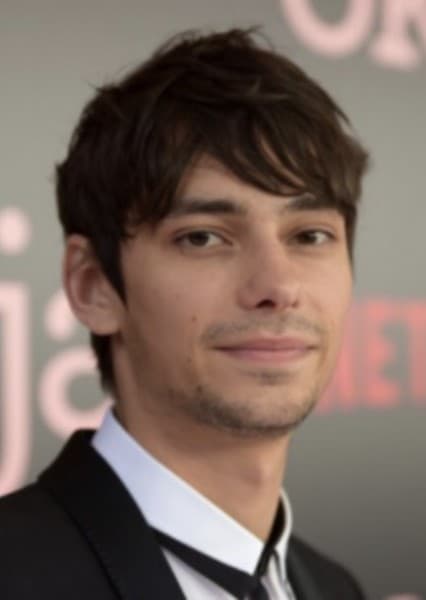 Devon Bostick