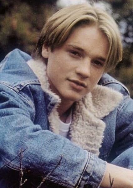 Devon Sawa