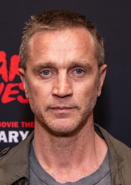 Devon Sawa