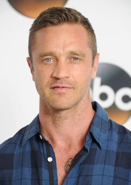 Devon Sawa