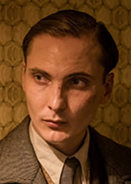 Eamon Farren