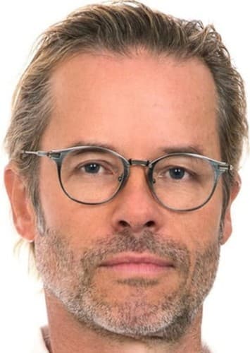 Guy Pearce