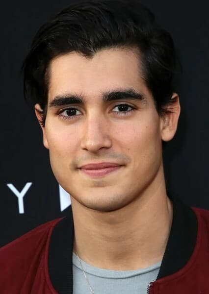 Henry Zaga