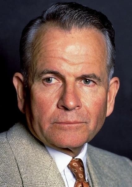 Ian Holm