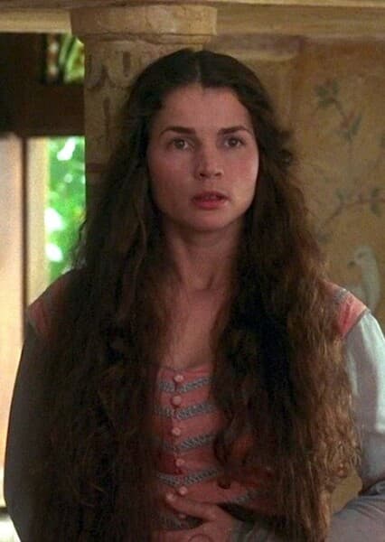 Julia Ormond