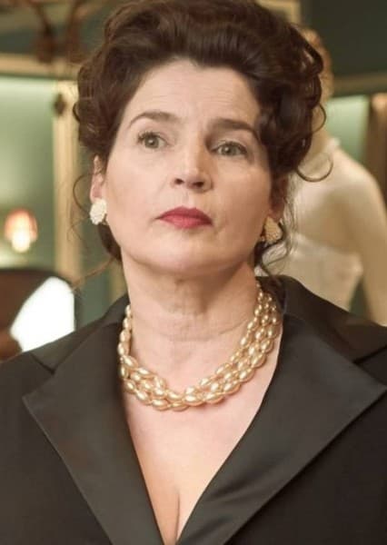 Julia Ormond