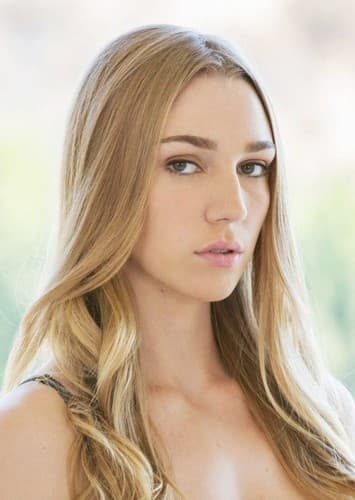 Kendra Sunderland
