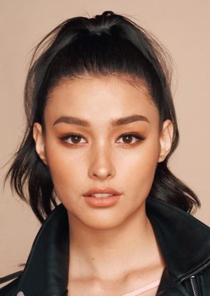 Liza Soberano