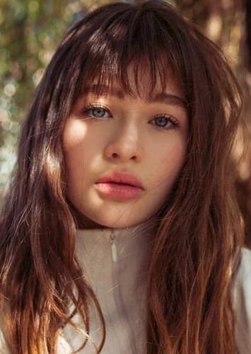 Malina Weissman