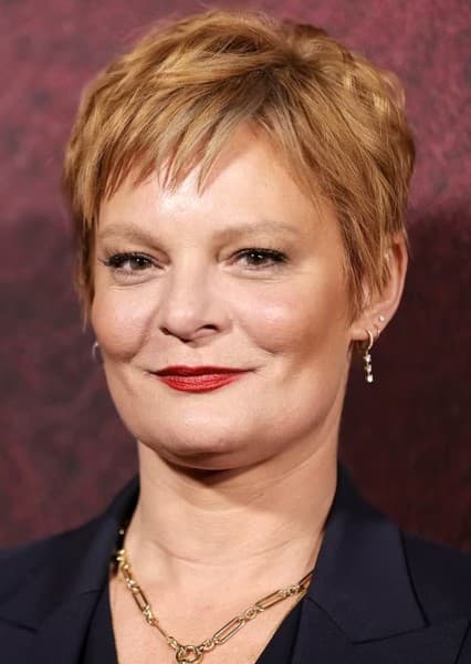 Martha Plimpton