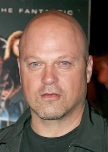 Michael Chiklis