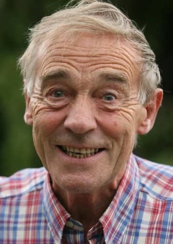 Michael Jayston