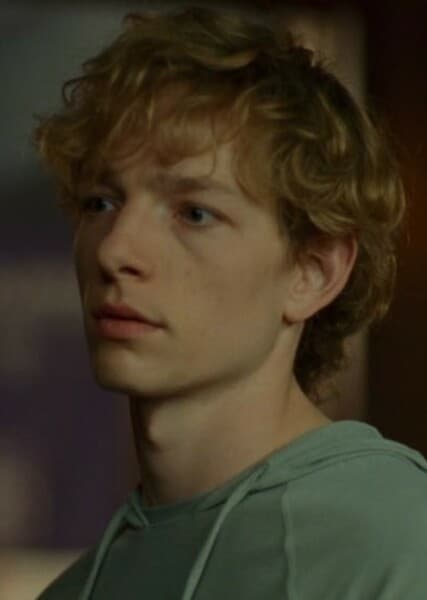Mike Faist