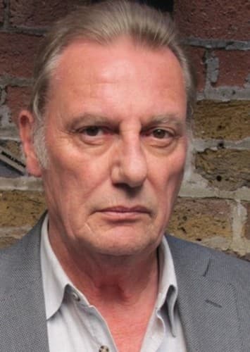 Paul Darrow