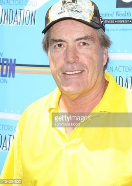 Powers Boothe