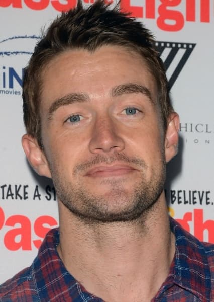Robert Buckley