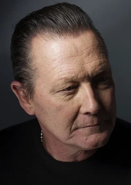 Robert Patrick