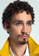 Robert Sheehan