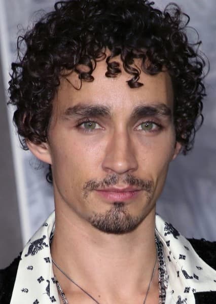 Robert Sheehan