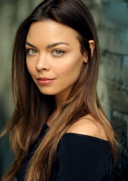 Scarlett Byrne