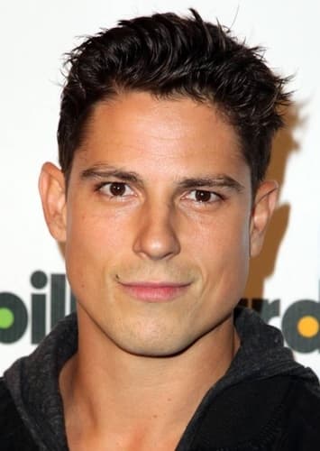 Sean Faris