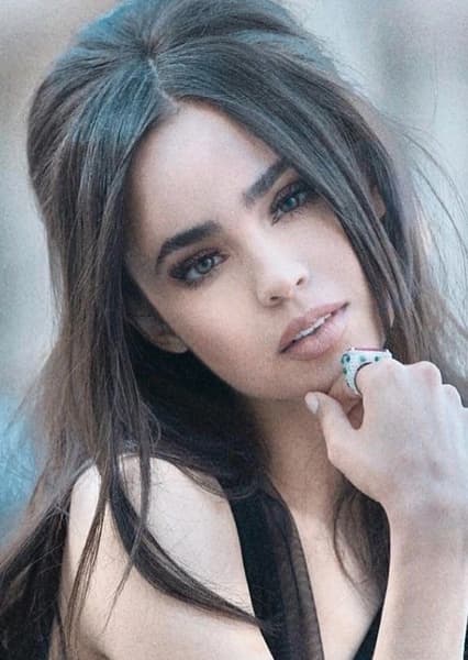 Sofia Carson