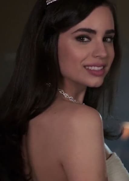 Sofia Carson