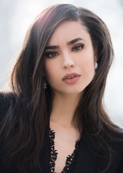 Sofia Carson