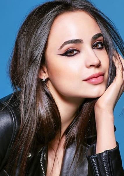 Sofia Carson