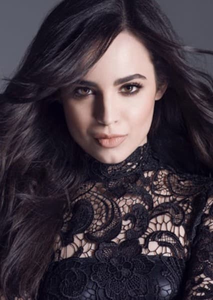 Sofia Carson