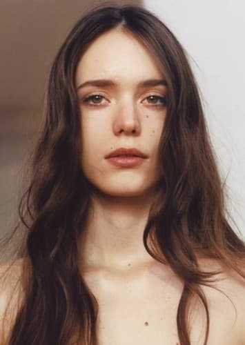 Stacy Martin photo