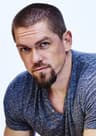 Steve Howey