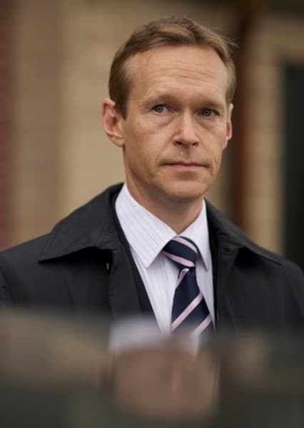 Steven Mackintosh