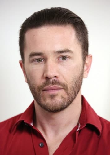 Tom Pelphrey