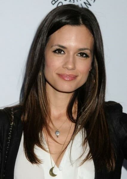 Torrey DeVitto