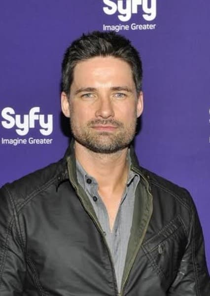 Warren Christie