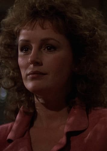 Holly Gennaro McClane