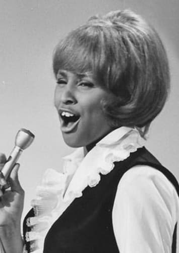 Darlene Love