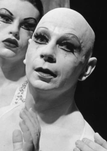 Lindsay Kemp