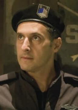 Agent Seymour Simmons