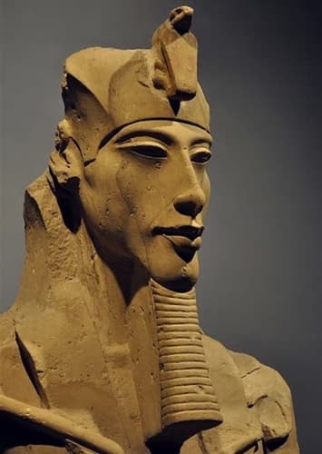 Akhenaton
