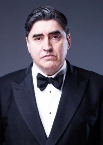 Alfred Molina