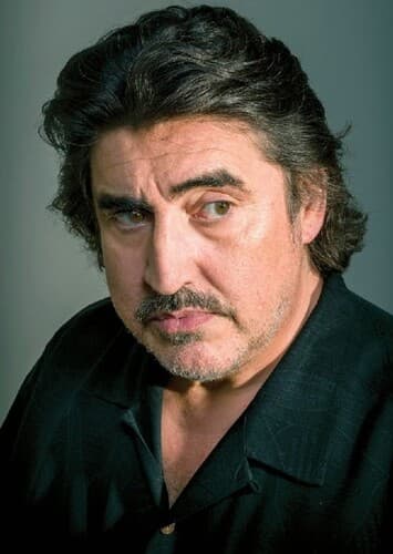 Alfred Molina